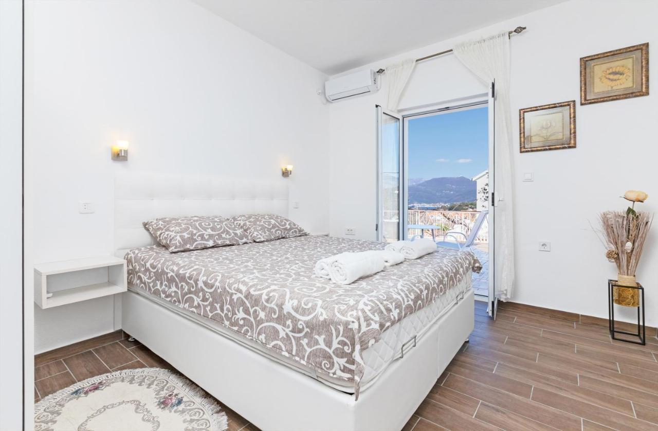 Apartments Natasa Радовичи Екстериор снимка