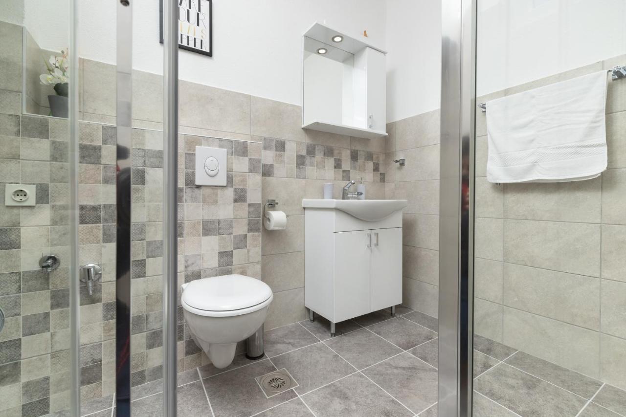 Apartments Natasa Радовичи Екстериор снимка
